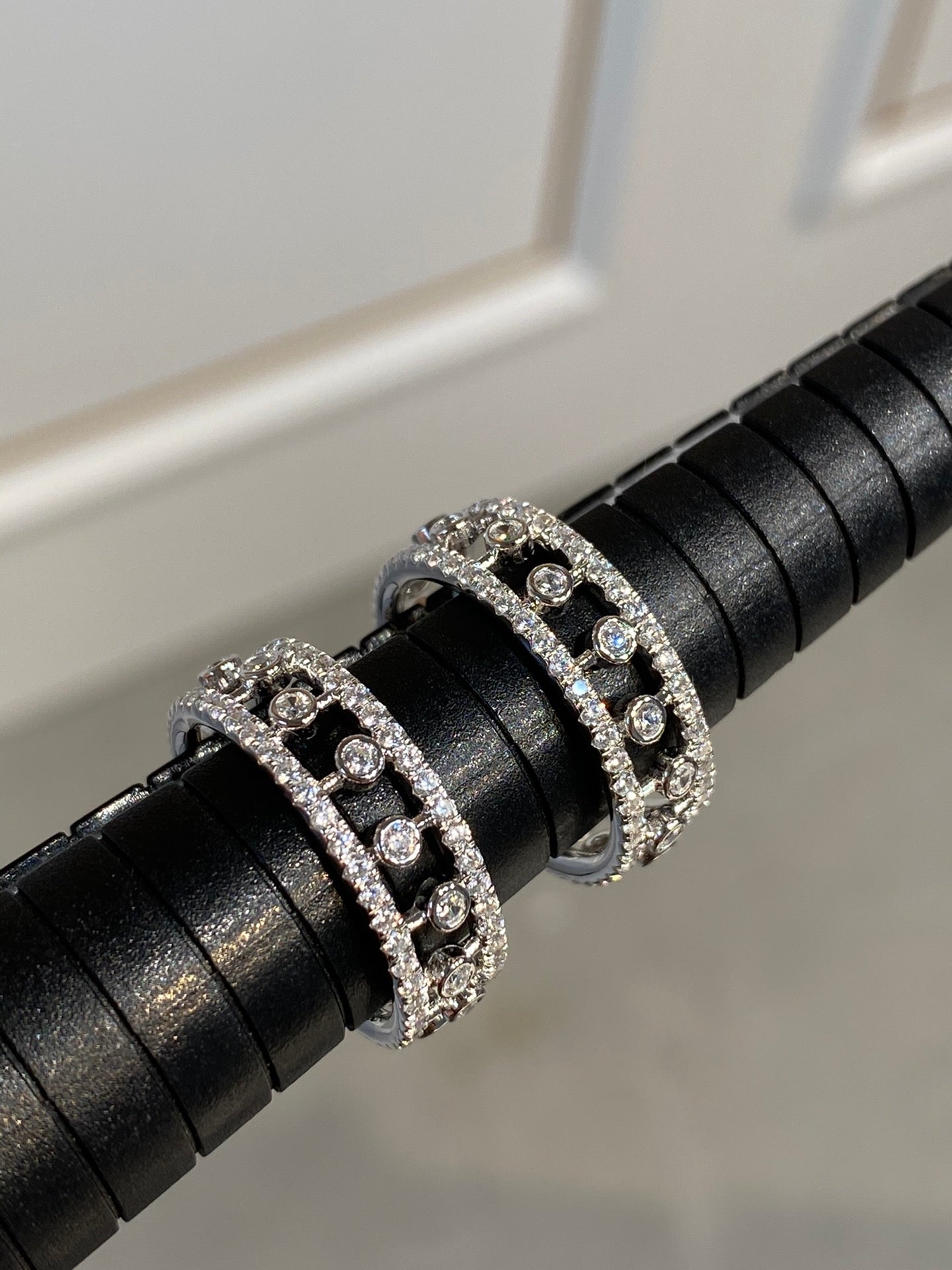 Chaumet Dewdrop Cubic Zirconia Paved Ring